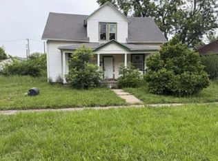 730 Holliday St, Osage City, KS 66523
