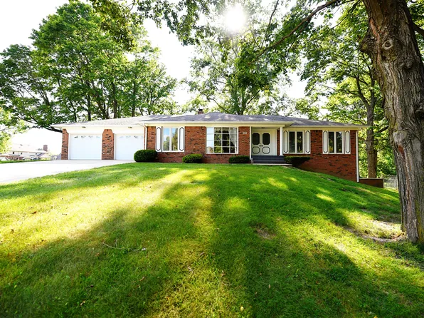 509 Oak Boulevard West Dr, Greenfield, IN 46140