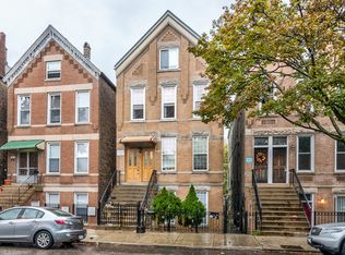 1825 N Hermitage Ave, Chicago, IL 60622