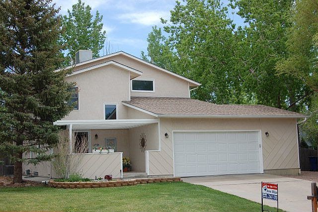 1st image of 109 Ironweed Dr