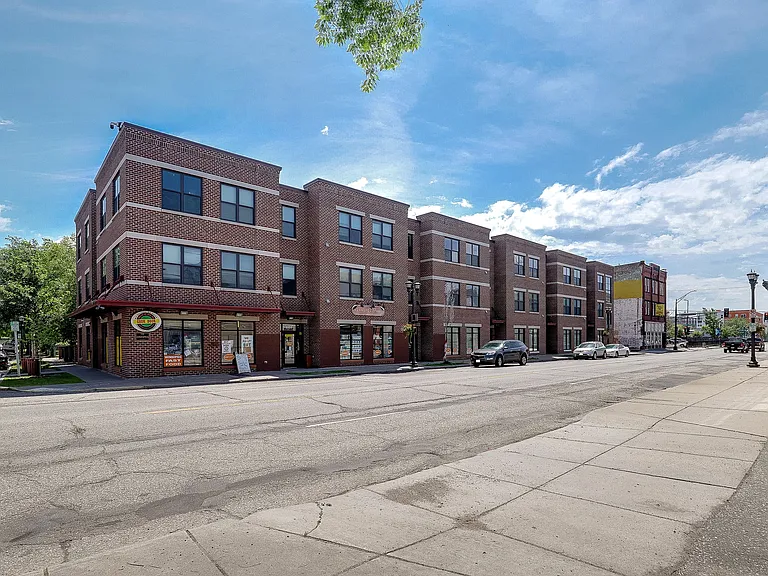 Winnipeg Apartments — Photo 32