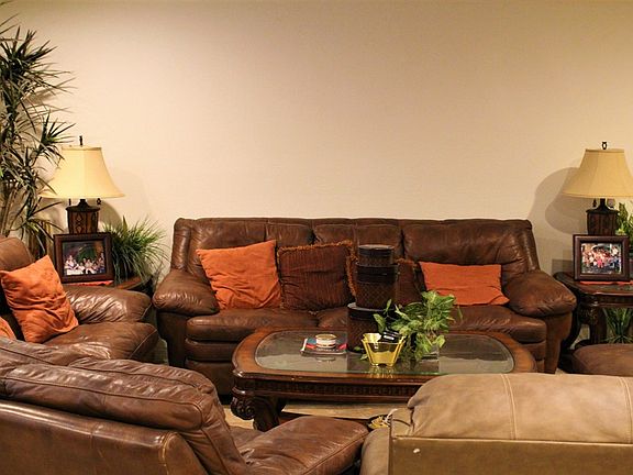 5th image of 1010 Padre Blvd #103