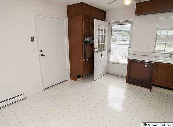 2nd image of 438 Portsmouth Drive #B