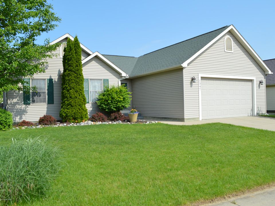 2nd image of 1347 Hosta Ct