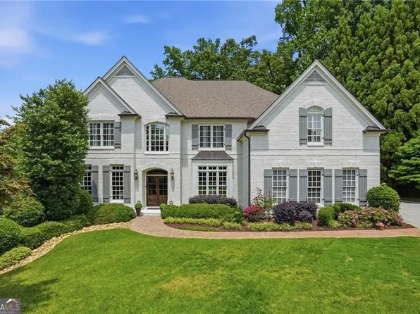 5104 Sapphire Dr, Marietta, GA 30068