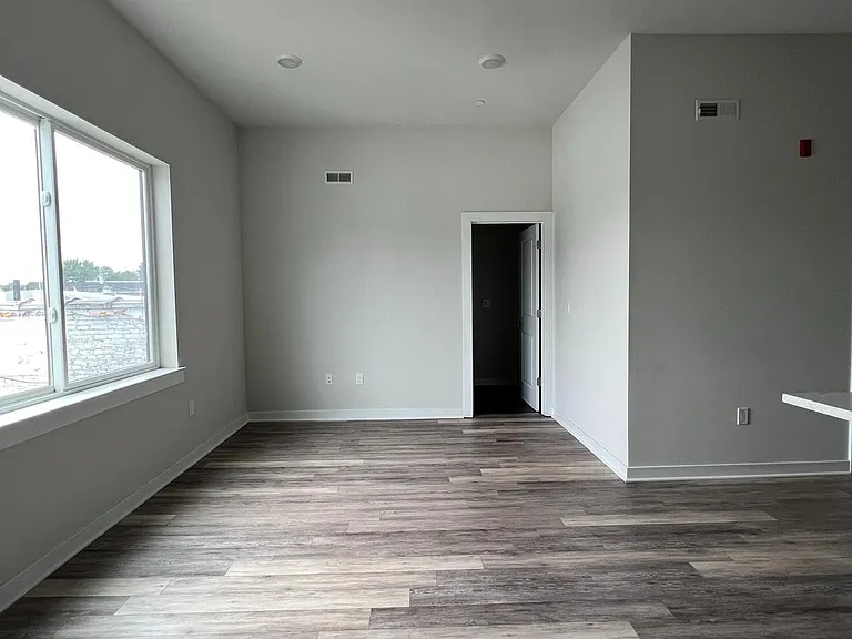 4912 Baltimore Ave #2R — Photo 3
