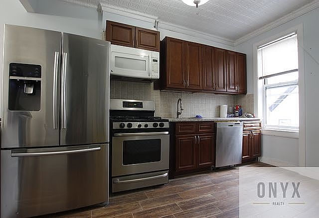 1st image of 6030 Putnam Ave APT 2L