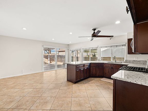 4th image of 4006 Yellowstone Cir