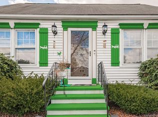 568 Parker Ave S, Meriden, CT 06450