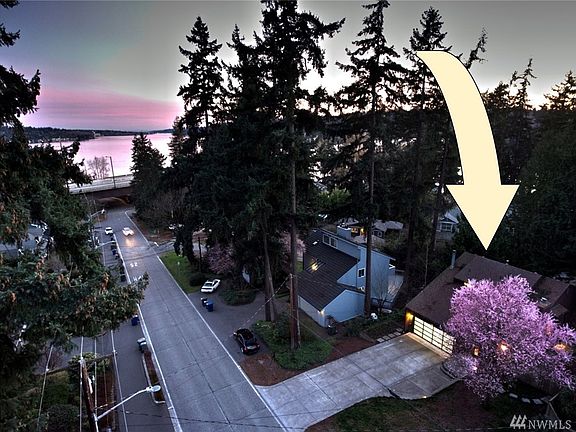 2nd image of 3151 108th Ave SE