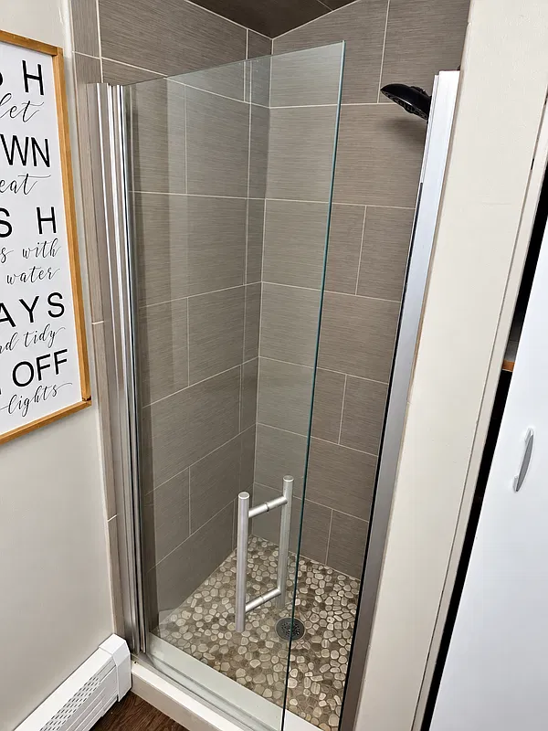 1 bed, 1.0 bath, 500 sqft, $1,800 — Photo 3