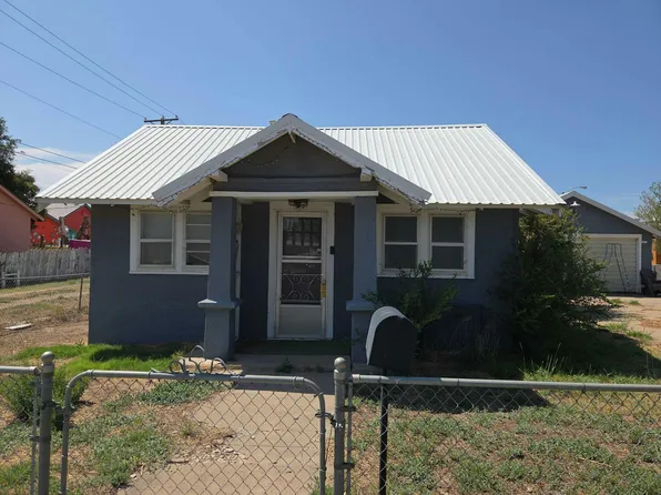 210 S 2nd St, Clayton, NM 88415