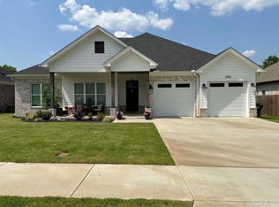 2590 Lilac Dr, Conway, AR 72034