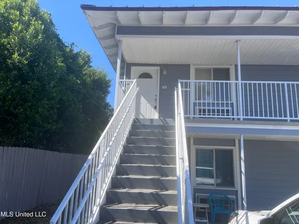 1664 Beach Blvd #41, Biloxi, MS 39531