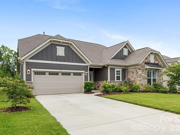 2nd image of 618 Hinterland Ln