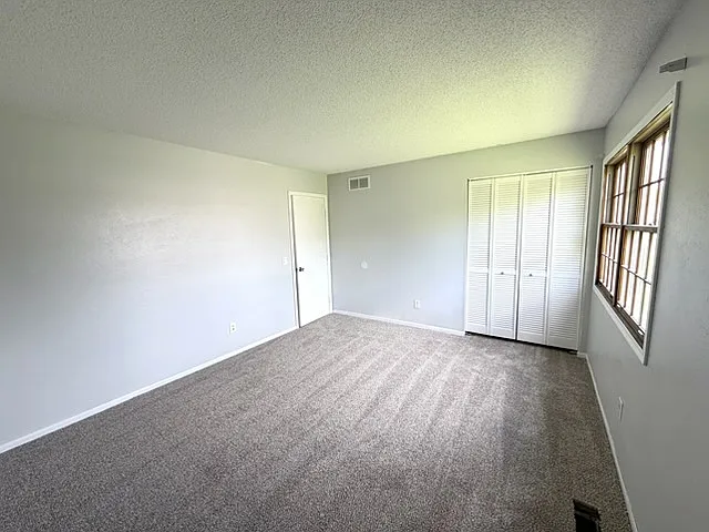 6014 Red Oak Dr — Photo 7