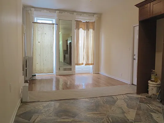 Rented by Target Realty Group | media 18