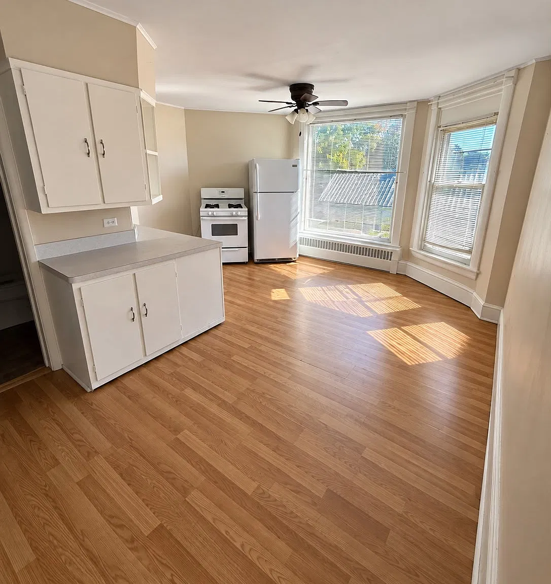 2612 Erie Ave — Photo 1