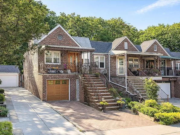 6726 Selfridge St, Forest Hills, NY 11375