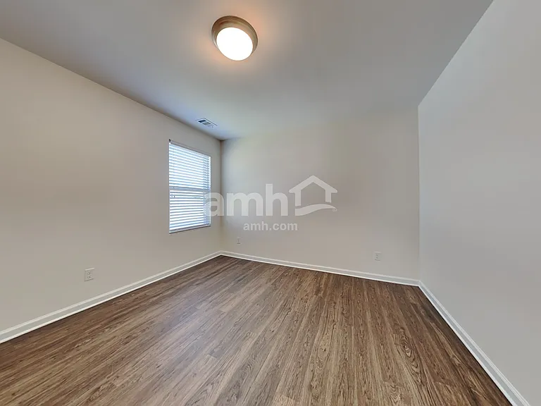 309 Dogwood Cir — Photo 19