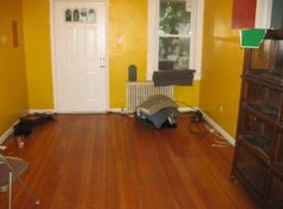 33 Marion St, Port Reading, NJ 07064