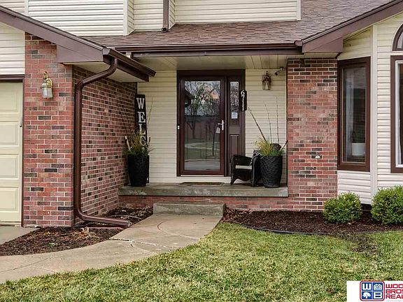 2nd image of 6711 Rockwood Ln