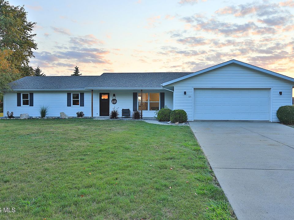 1st image of 121 Avalon Dr