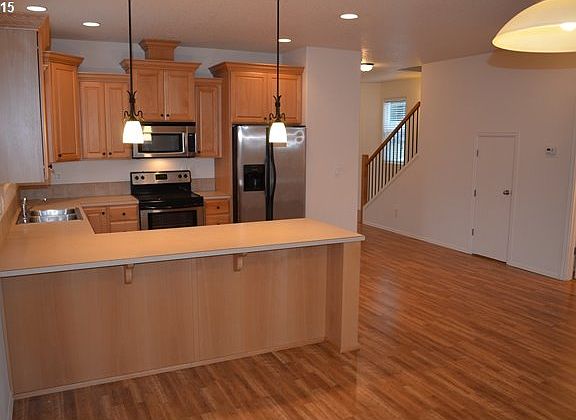 3rd image of 4419 NE 123rd Ave