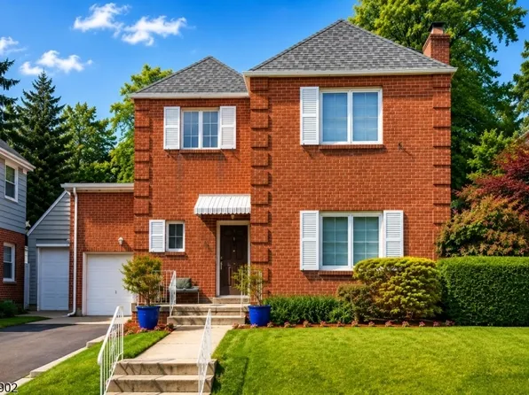 310 E 41st St, Paterson, NJ 07504