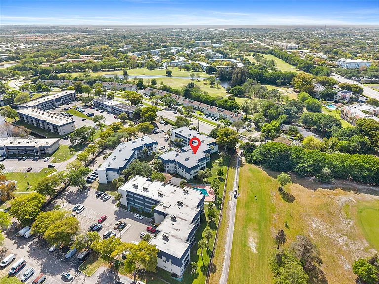8000 Lagos De Campo Blvd #A-307 — Photo 38