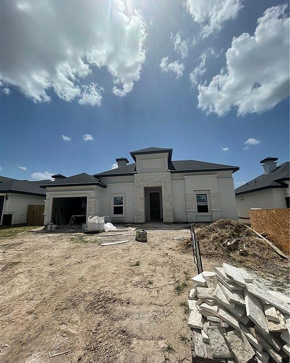 1st image of 315 Catalina Ave