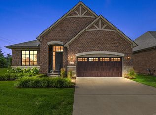 3972 Reserve Dr, Sterling Heights, MI 48314