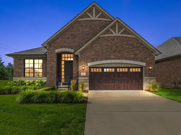 3972 Reserve Dr, Sterling Heights, MI 48314