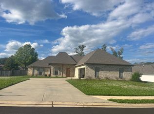 109 Montaigne Way, Clinton, MS 39056