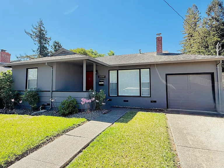 2849 Cypress St — Photo 1