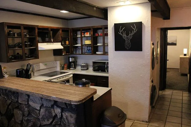 417 Mechem Dr #L4 — Photo 6