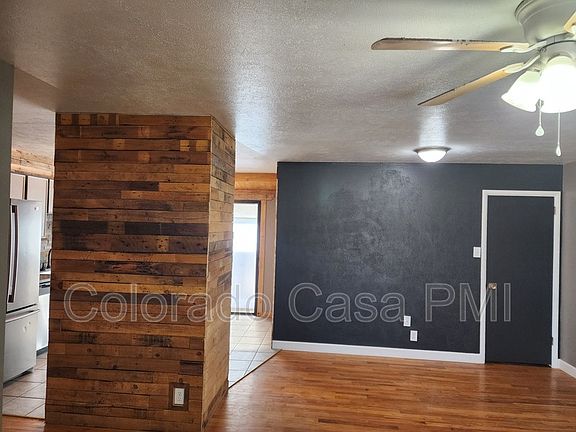 3rd image of 3822 Brookfield Ln