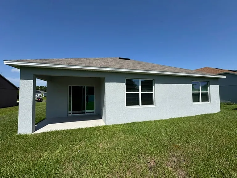 709 Versailles Ln — Photo 18