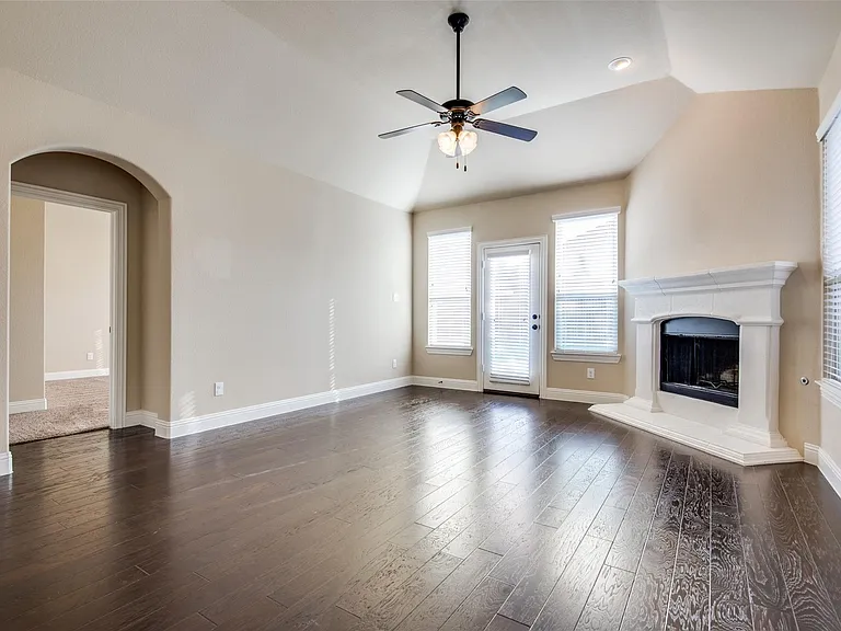 309 Harcourt Ave — Photo 13