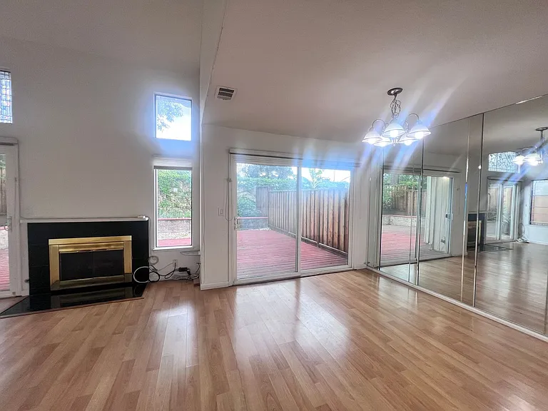 41 Jacklin Cir — Photo 23