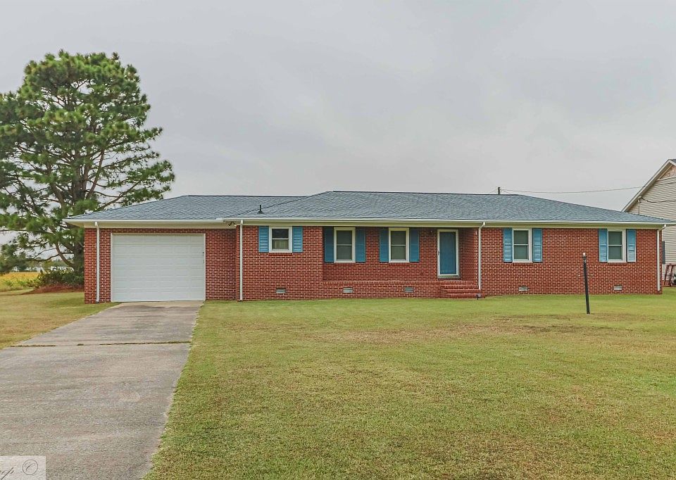 1st image of 4909 Wayne Memorial Dr