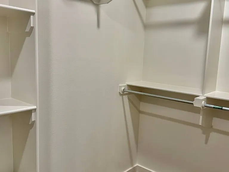 2408 Aberdeen Ave — Photo 18
