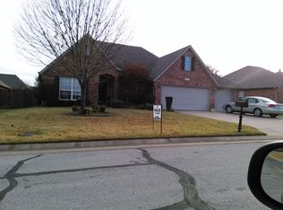 19938 E 46th St S, Broken Arrow, OK 74014