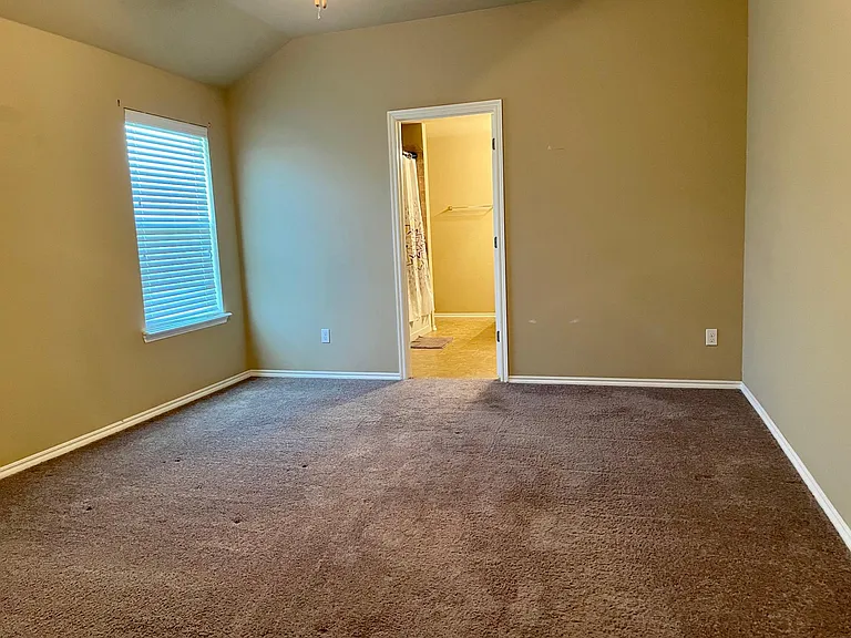 2912 Sunberry Way — Photo 10