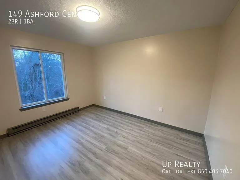 149 Ashford Center Rd — Photo 4