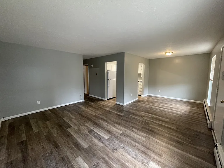4201 Flintlock Dr #10 — Photo 2