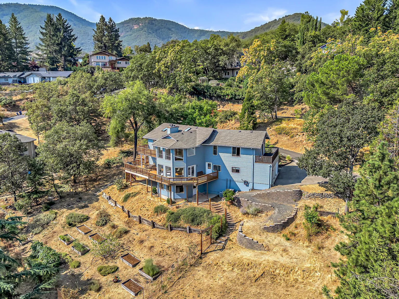347 Wimer St photo 1