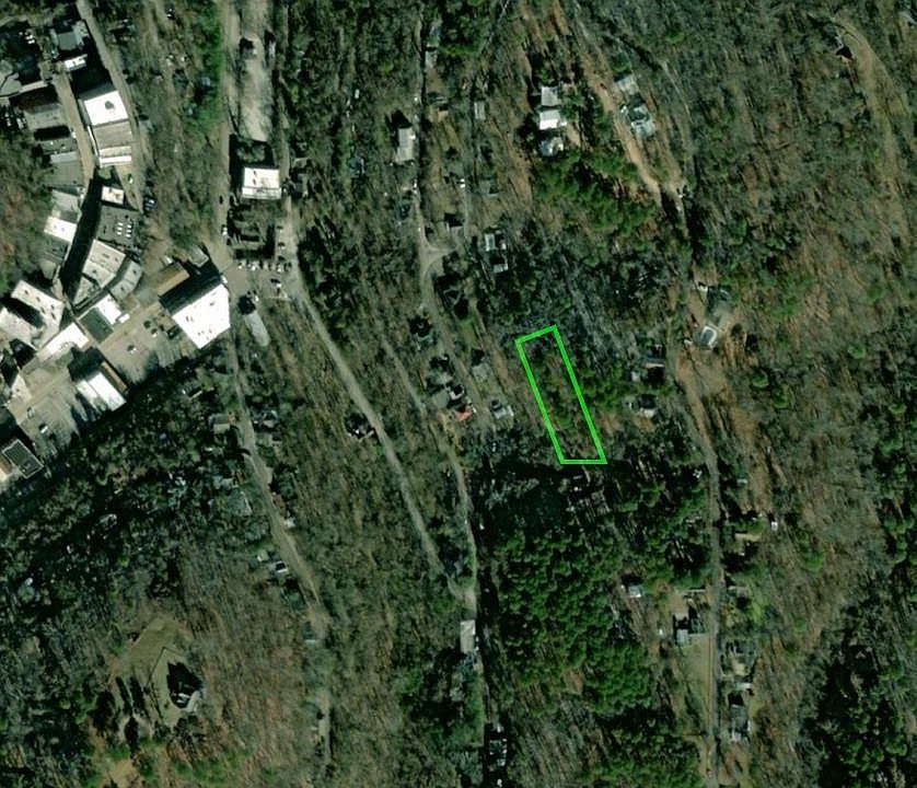 2nd image of Berryville Ave