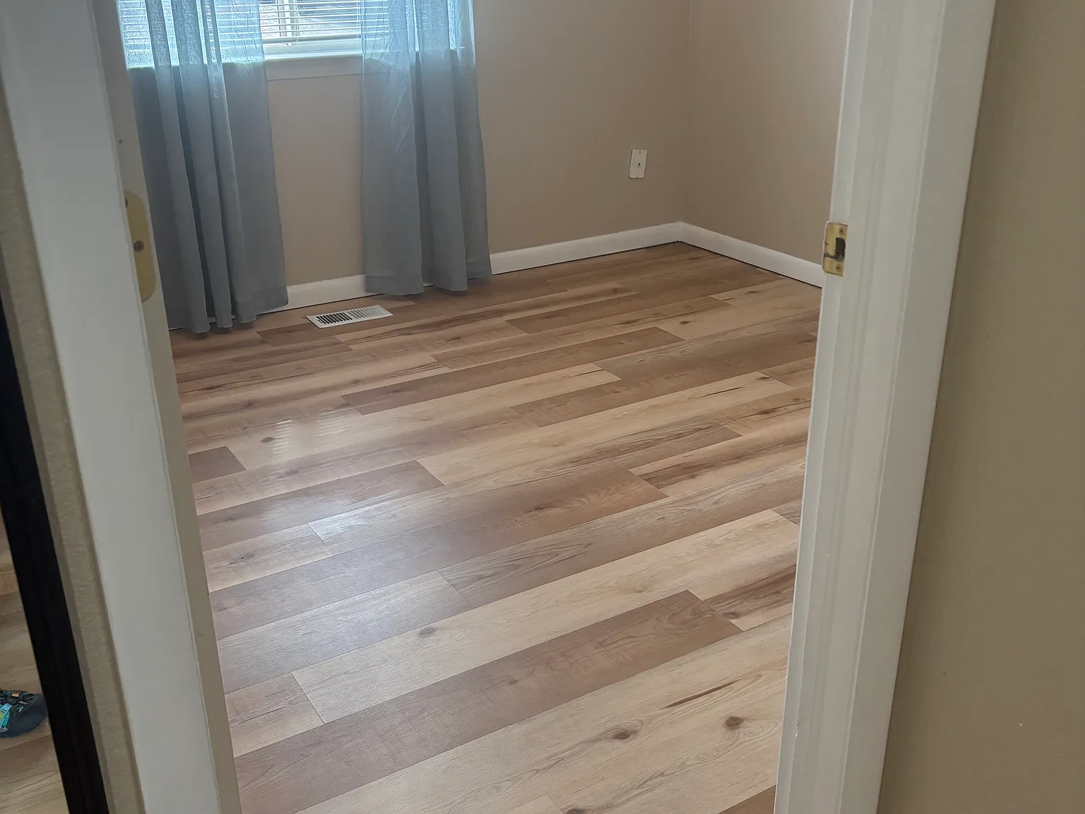 662 S Cameo Ct — Photo 4
