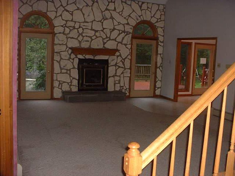 2nd image of 3512 LYDIUS Street